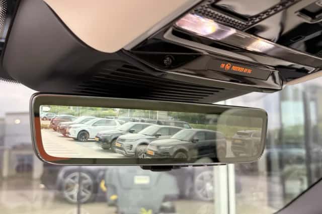 Land Rover Range Rover (2022) thumbnail 28