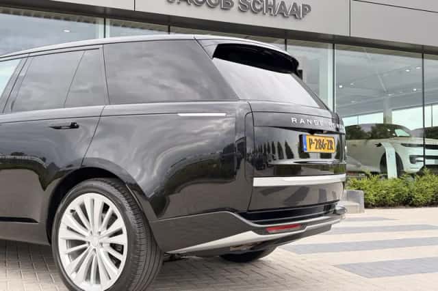Land Rover Range Rover (2022) thumbnail 43