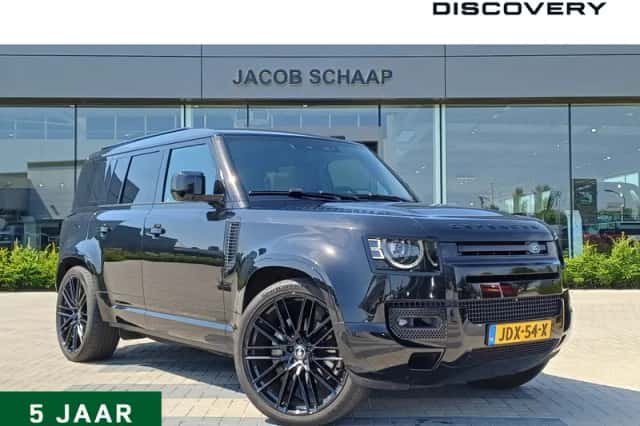 Land Rover Defender (2025) thumbnail 1
