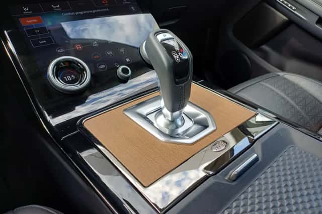 Land Rover Range Rover Evoque (2020) thumbnail 3