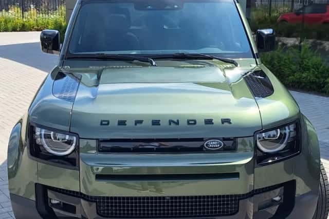Land Rover Defender (2026) thumbnail 2