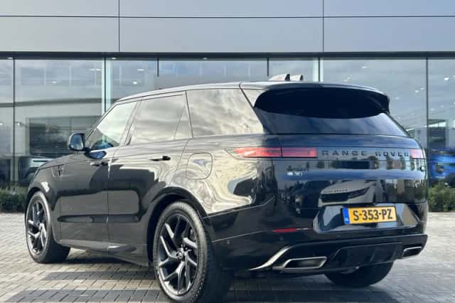 Land Rover Range Rover Sport (2023) thumbnail 4
