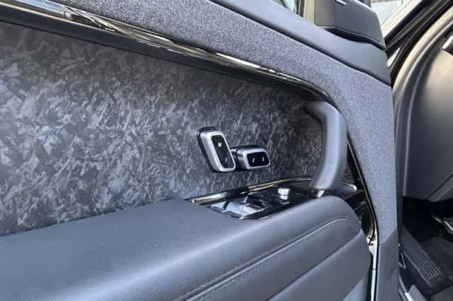 Land Rover Range Rover Sport (2023) thumbnail 6