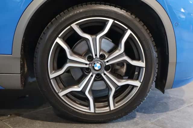 BMW X2 (2021) thumbnail 3