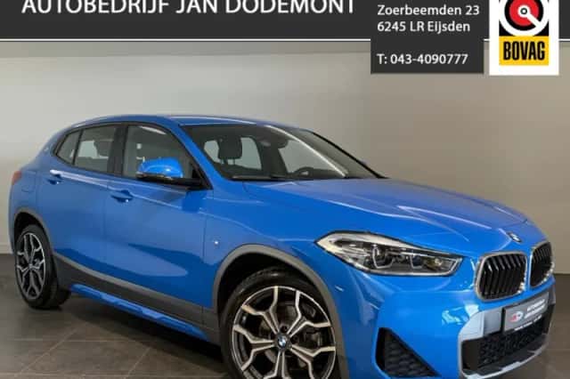 BMW X2 (2021) thumbnail 2