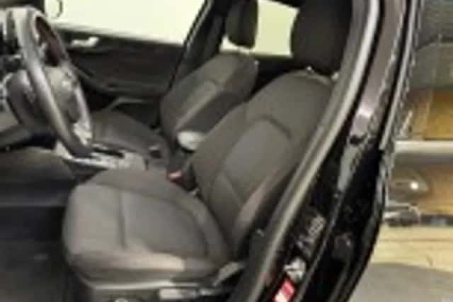 Ford Focus (2021) thumbnail 35