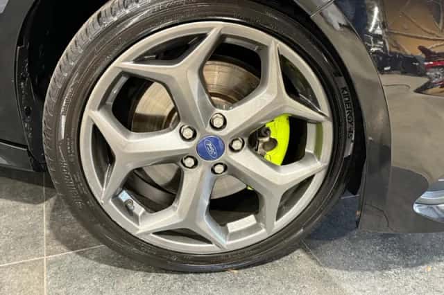 Ford Focus (2016) thumbnail 9