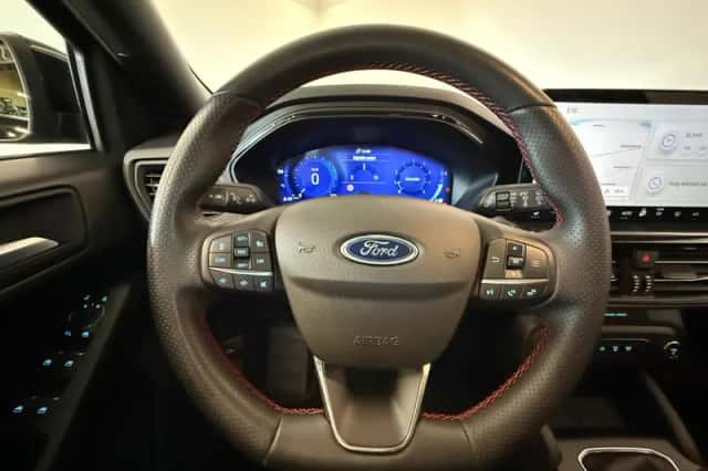 Ford Focus (2024) thumbnail 15
