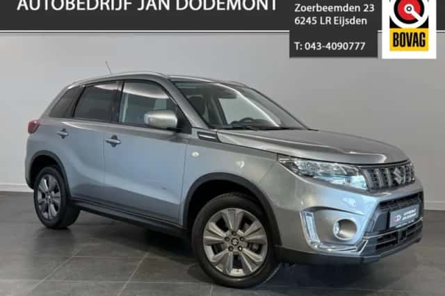 Suzuki Vitara (2023) thumbnail 2