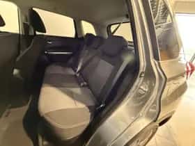 Suzuki Vitara thumbnail 24