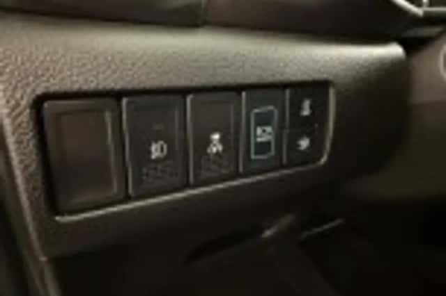 Suzuki Vitara (2023) thumbnail 32