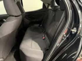 Toyota Yaris thumbnail 25