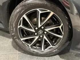 Toyota Yaris thumbnail 4