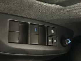 Toyota Yaris thumbnail 55