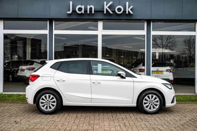 SEAT Ibiza (2021) thumbnail 6