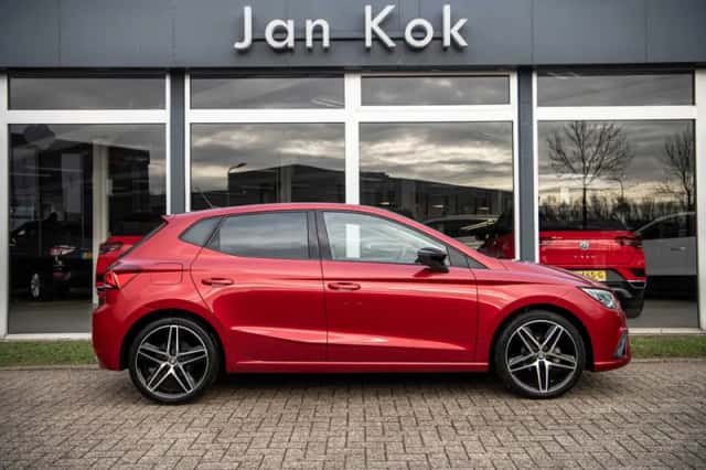 SEAT Ibiza (2019) thumbnail 5