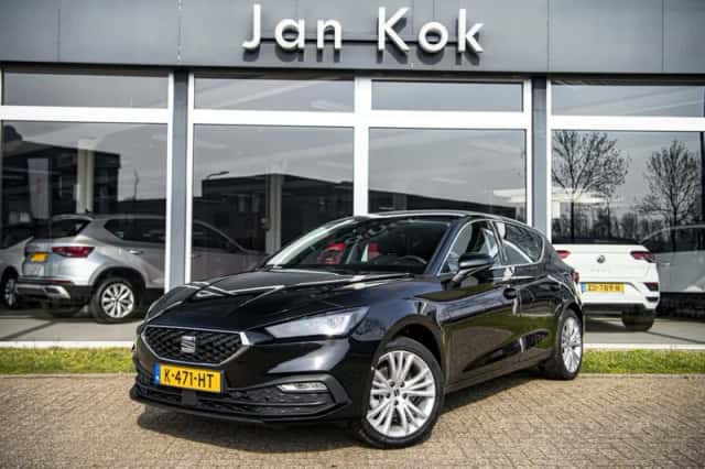 SEAT Leon (2021) thumbnail 2