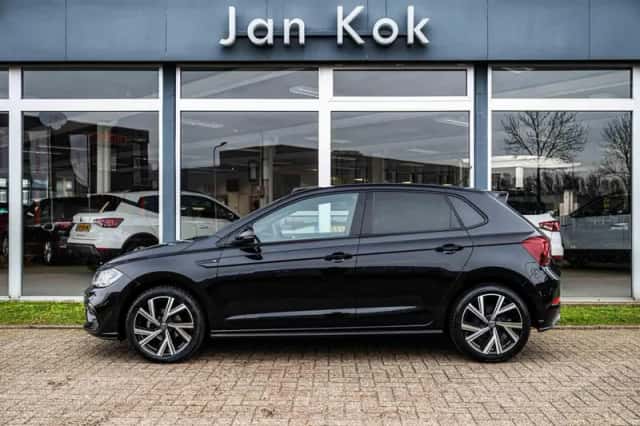 Volkswagen Polo (2022) thumbnail 3