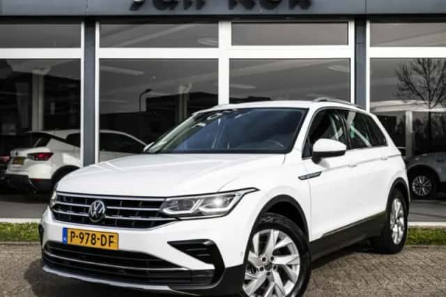 Volkswagen Tiguan (2022) thumbnail 1
