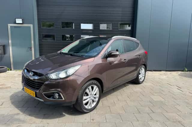 Hyundai ix35 (2010) thumbnail 1