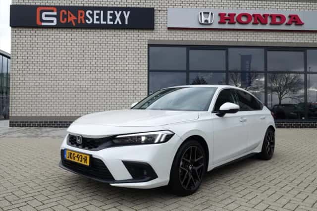 Honda Civic (2025) thumbnail 2
