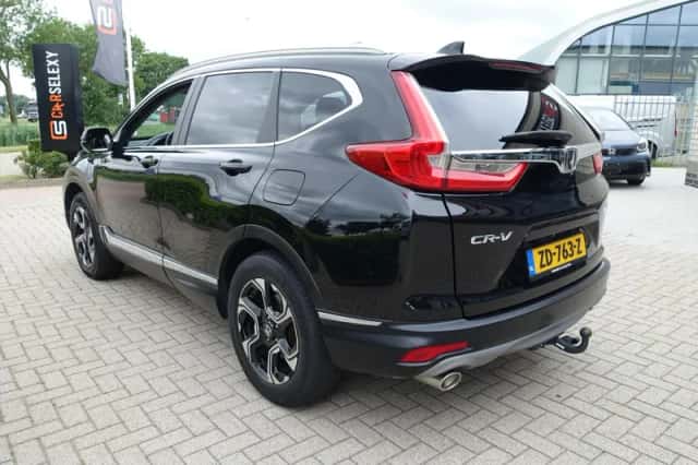 Honda CR-V (2018) thumbnail 4