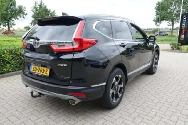 Honda CR-V (2018) thumbnail 5