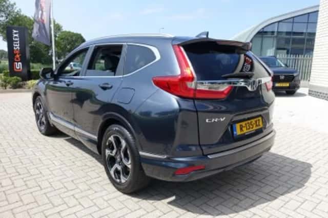 Honda CR-V (2019) thumbnail 3