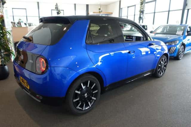 Honda E (2020) thumbnail 6