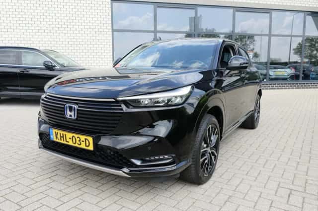 Honda HR-V (2022) thumbnail 3