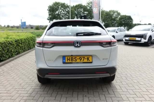 Honda HR-V (2022) thumbnail 4
