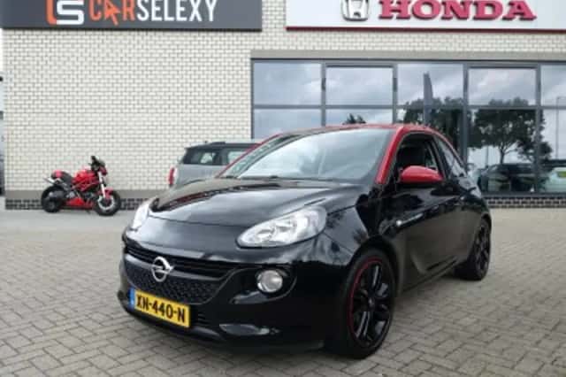 Opel Adam (2017) thumbnail 1
