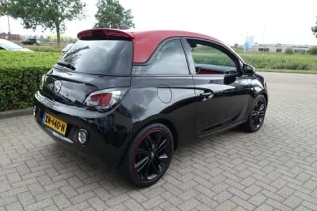 Opel Adam (2017) thumbnail 5