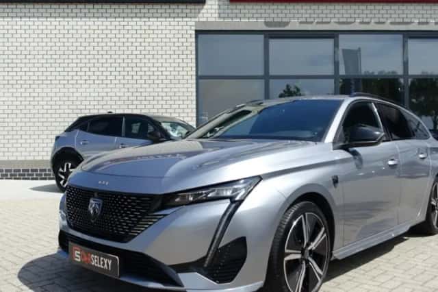 Peugeot 308 (2024) thumbnail 1