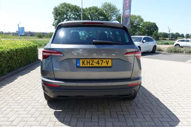 Škoda Karoq (2023) thumbnail 5