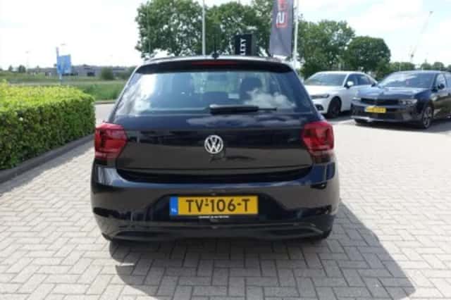 Volkswagen Polo (2018) thumbnail 4