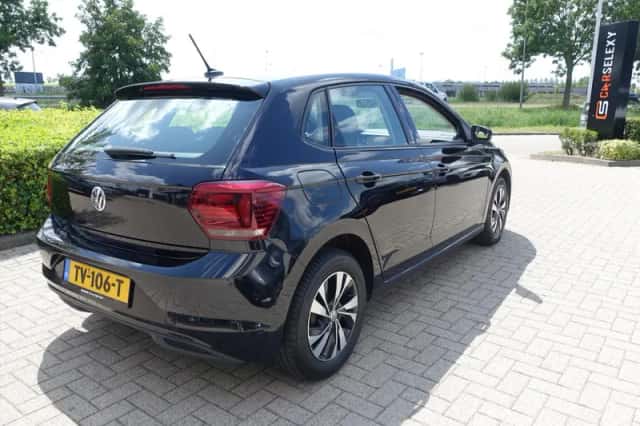 Volkswagen Polo (2018) thumbnail 6