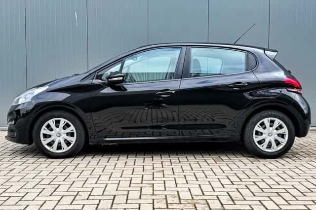 Peugeot 208 (2018) thumbnail 4