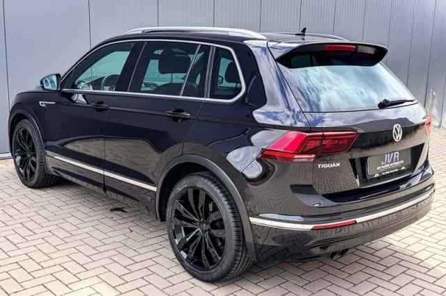 Volkswagen Tiguan (2016) thumbnail 5
