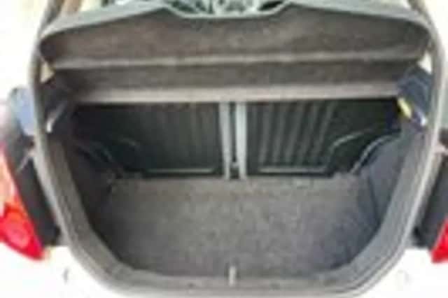 Ford Ka (2012) thumbnail 13