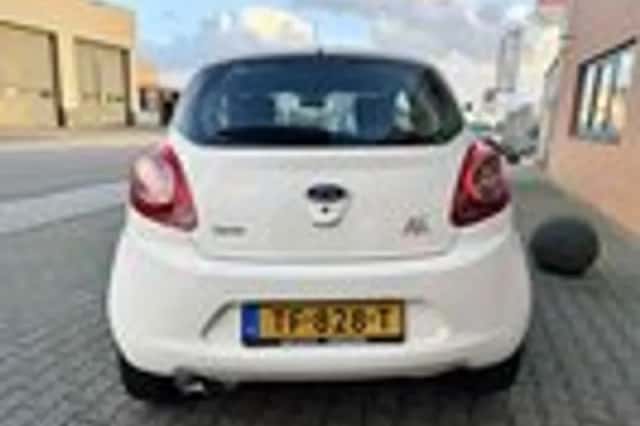 Ford Ka (2012) thumbnail 6