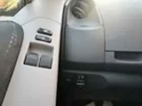 Toyota Yaris thumbnail 16