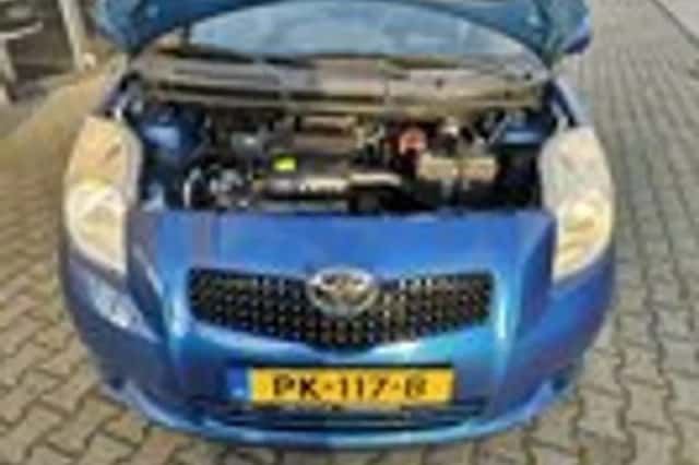 Toyota Yaris (2008) thumbnail 7