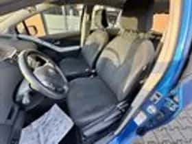 Toyota Yaris thumbnail 9
