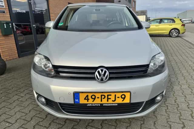 Volkswagen Golf Plus (2011) thumbnail 2