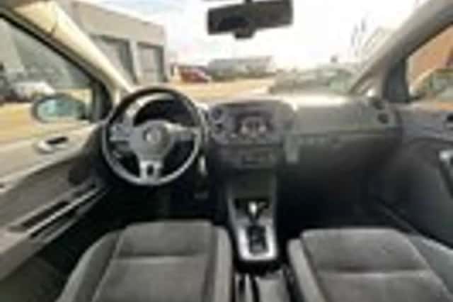 Volkswagen Golf (2011) thumbnail 13