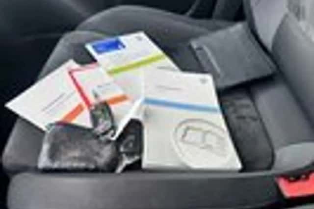 Volkswagen Golf (2011) thumbnail 17