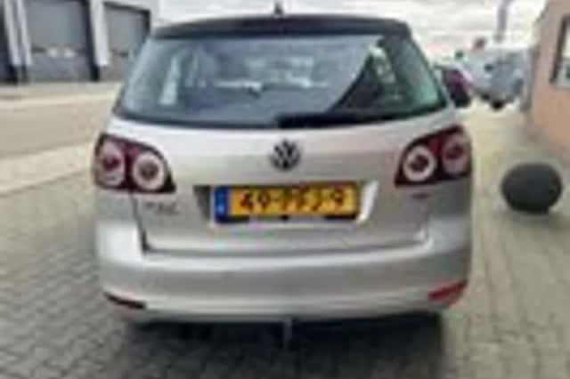 Volkswagen Golf (2011) thumbnail 5