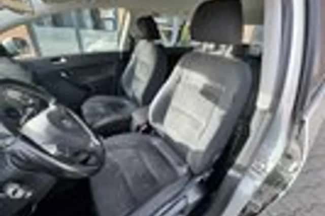 Volkswagen Golf (2011) thumbnail 8