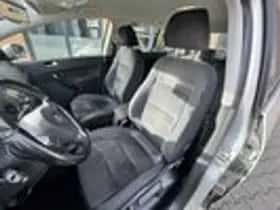 Volkswagen Golf thumbnail 8